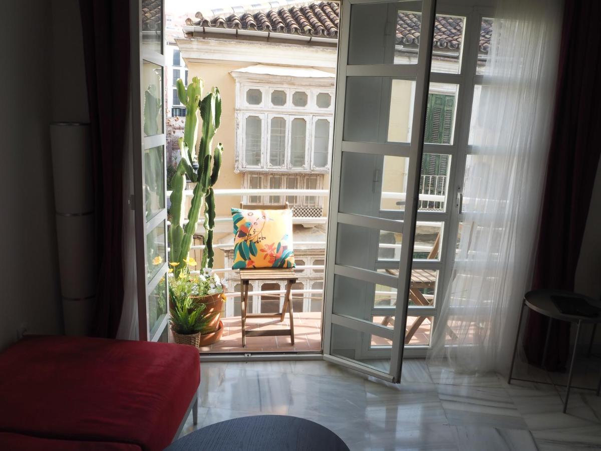 Ollerias Roomalaga By Bossh Apartments Malaga Exterior photo